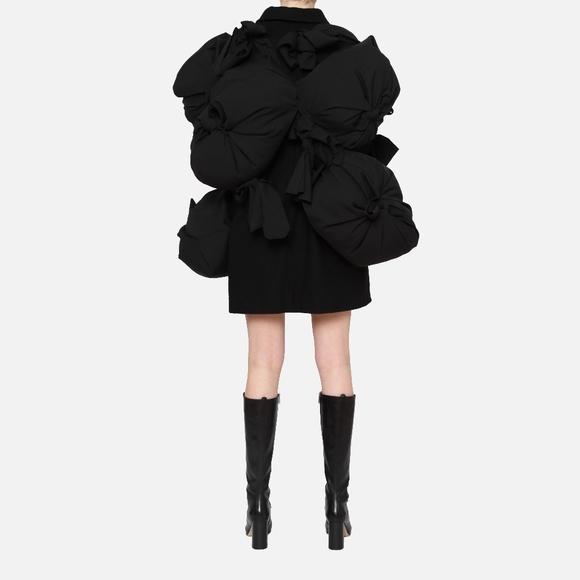 ✖️SOLD ✖️ Black pillow coat - Picture 3 of 4